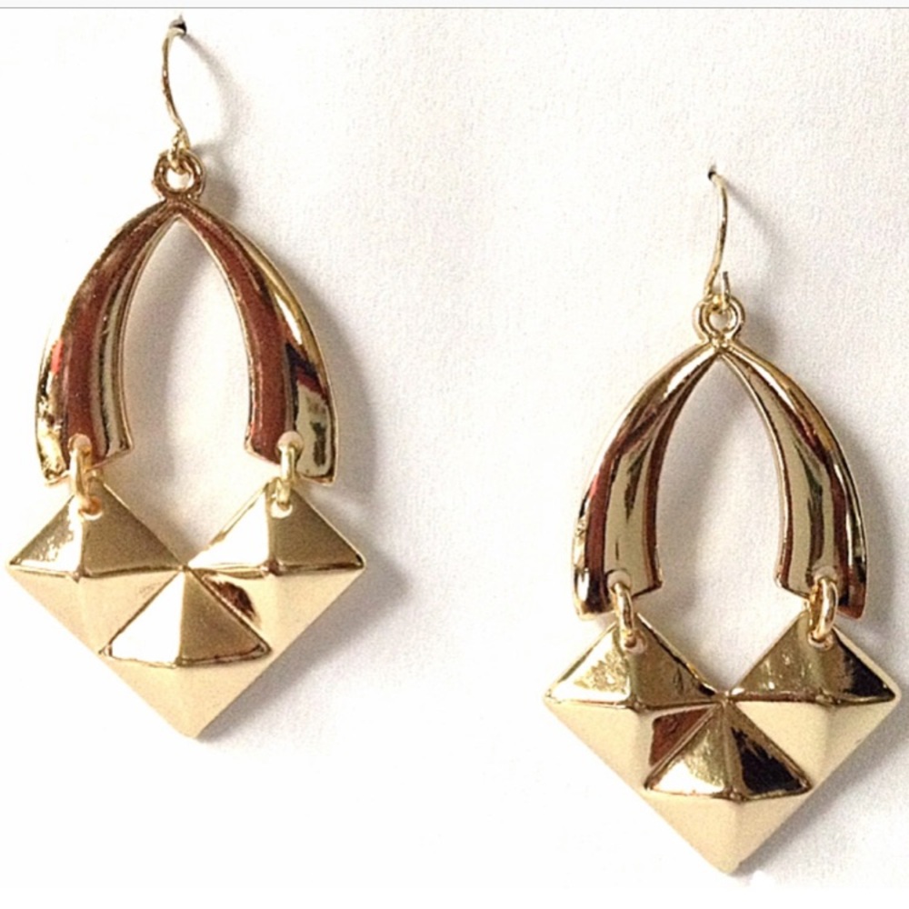 Isis Earrings